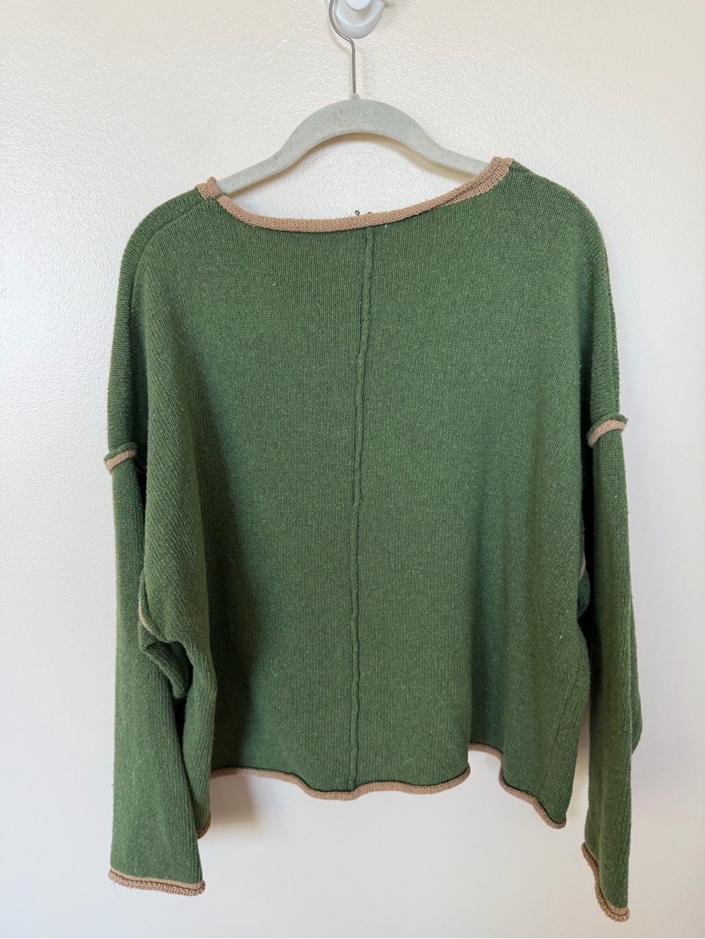 POL Green Oversized Knit Sweater with Tan Trim - Picture 4 of 5